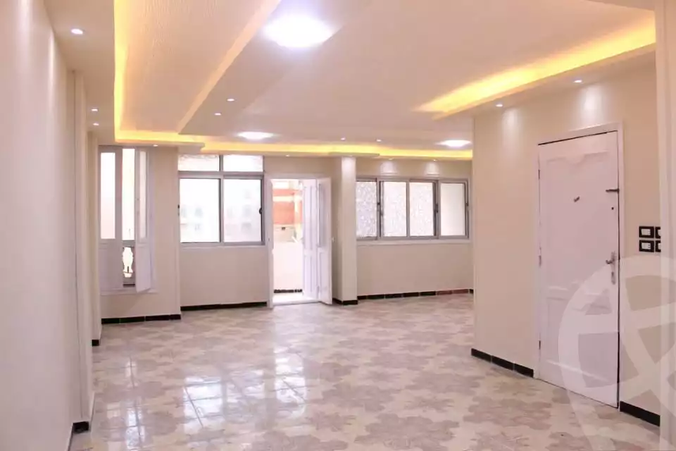 https://aqarmap.com.eg/ar/listing/5897477-for-sale-alexandria-sydy-bshr-sydy-bshr-bhry-shr-mhmd-njyb