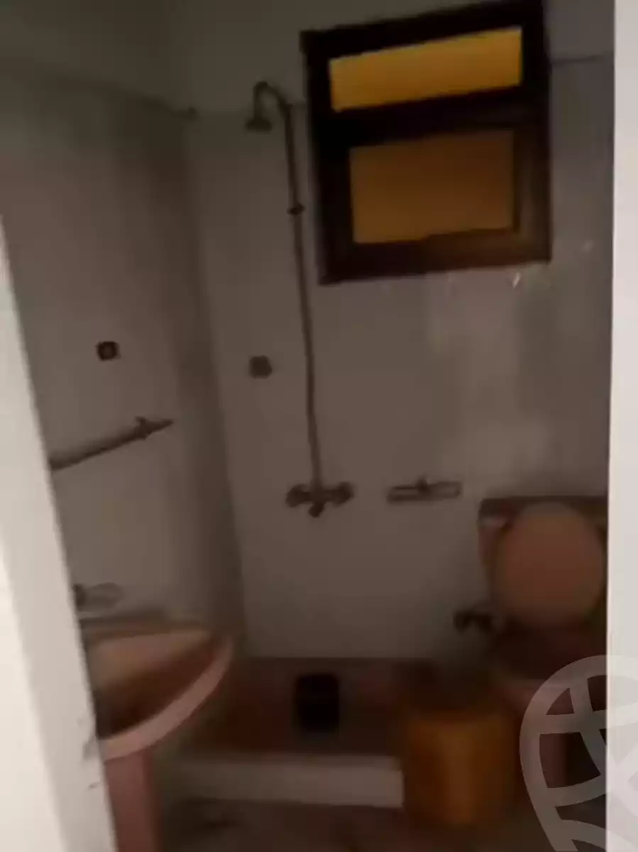https://aqarmap.com.eg/ar/listing/5898538-for-sale-alexandria-l-jmy-lbytsh-el-hanafeya-st