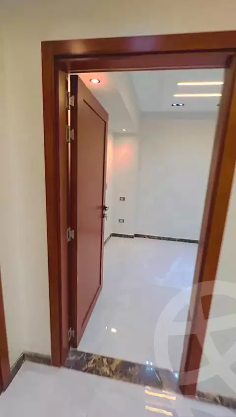 https://aqarmap.com.eg/en/listing/5902793-for-sale-cairo-el-mohandesen-lebnan-square