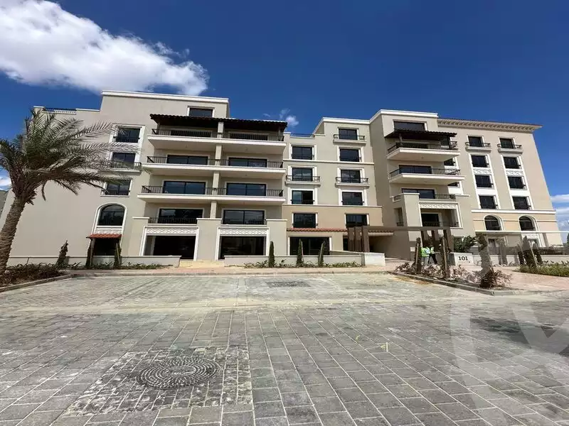 https://aqarmap.com.eg/en/listing/5902978-for-sale-cairo-el-sheikh-zayed-city-compounds-kmbwnd-fyldj-wyst-dr-llttwyr