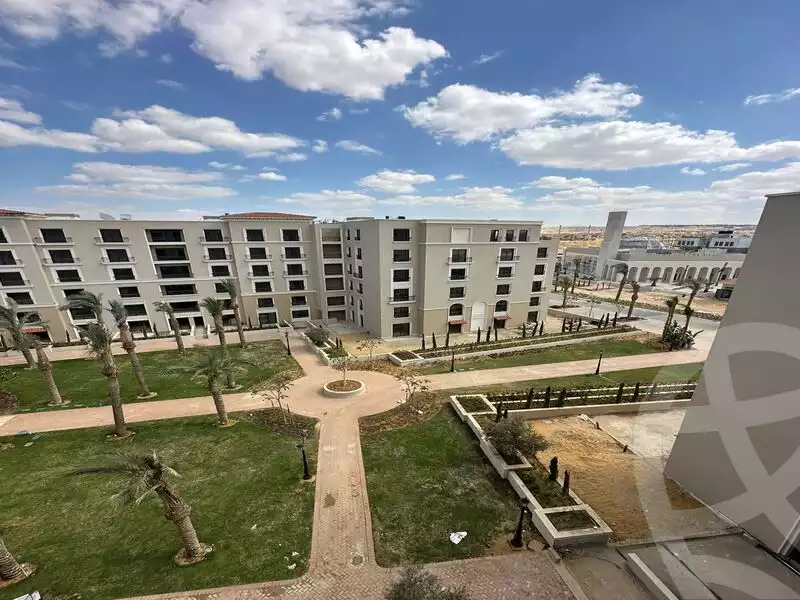 https://aqarmap.com.eg/en/listing/5902978-for-sale-cairo-el-sheikh-zayed-city-compounds-kmbwnd-fyldj-wyst-dr-llttwyr