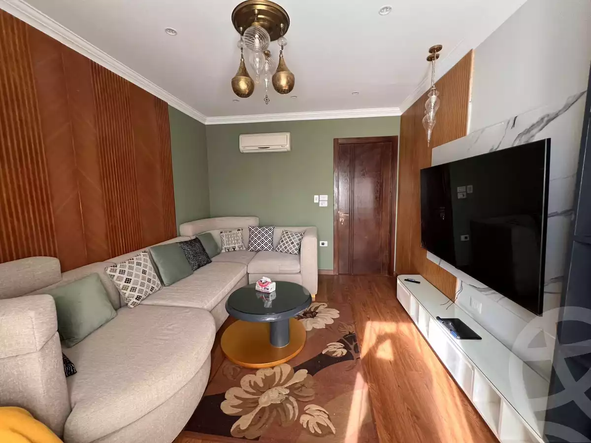 https://aqarmap.com.eg/ar/listing/5903343-for-sale-cairo-6th-of-october-hadaeq-october-kmbwnd-fy-hdyq-ktwbr-kenz