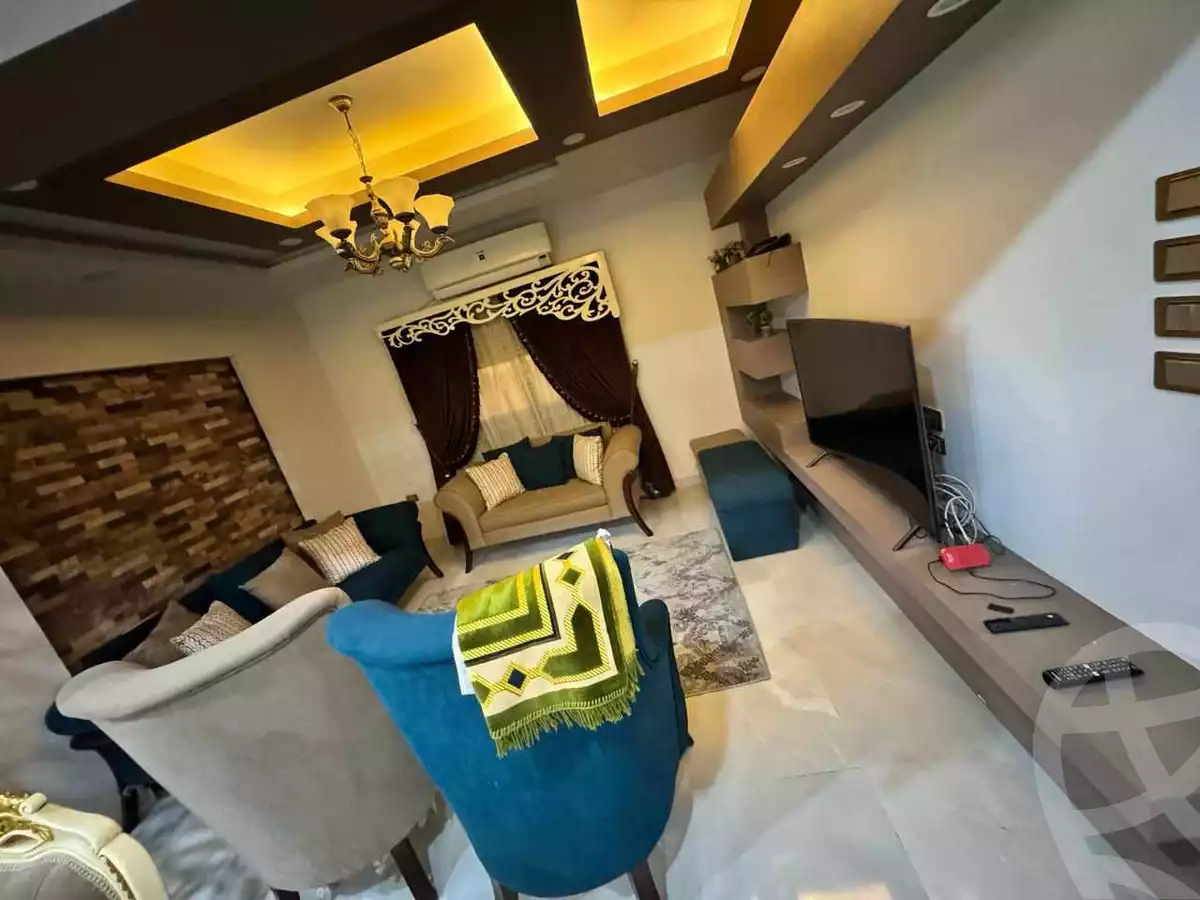 https://aqarmap.com.eg/en/listing/5904296-for-rent-asyut-asyut-city-el-gomhoreya-st