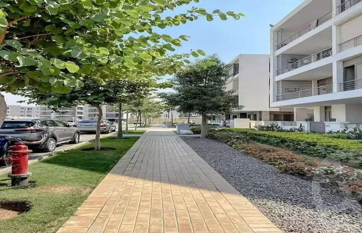 https://aqarmap.com.eg/en/listing/5904358-for-sale-cairo-new-cairo-compounds-sarai