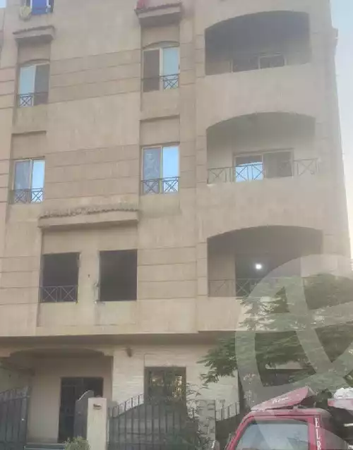 https://aqarmap.com.eg/en/listing/5904806-for-sale-cairo-new-cairo-south-investors-mohammed-nagib-axis-st