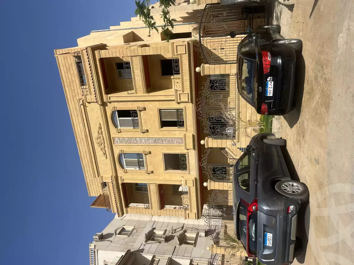 https://aqarmap.com.eg/en/listing/5906026-for-sale-cairo-new-cairo-el-banafsg-el-banafsag-11-suleiman-al-halabi-st