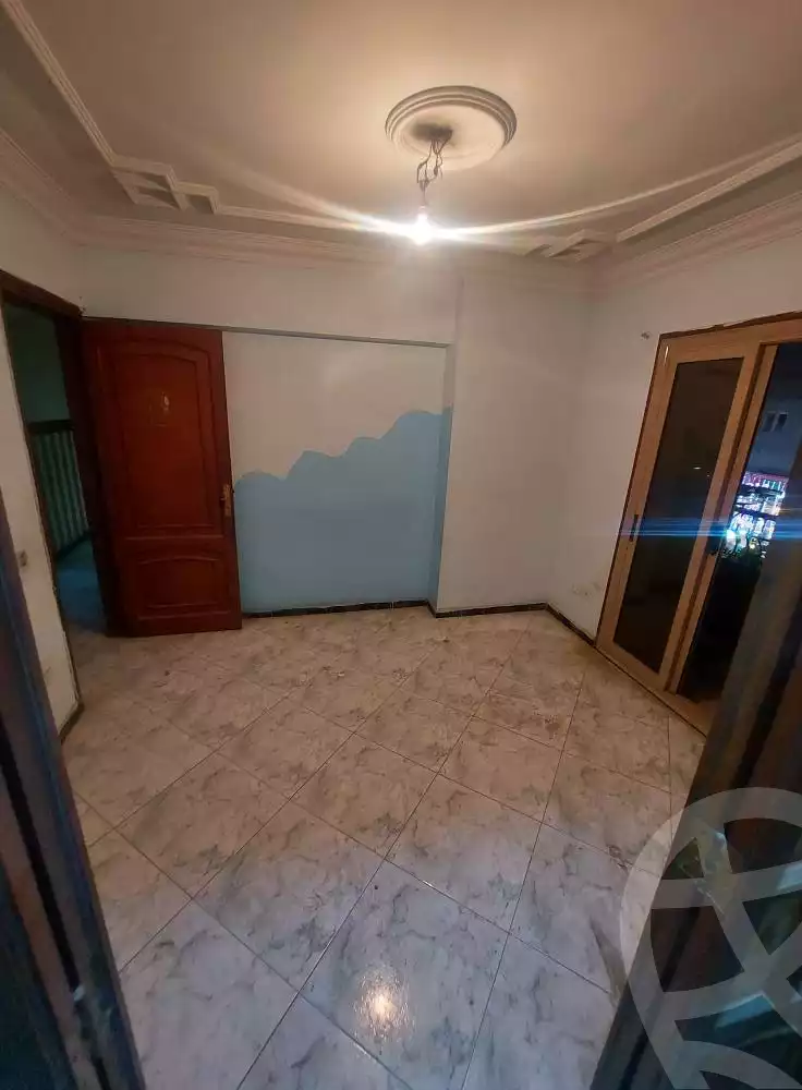 https://aqarmap.com.eg/en/listing/5906212-for-sale-cairo-helwan-helwan-el-sharkeya-khesro-basha-st