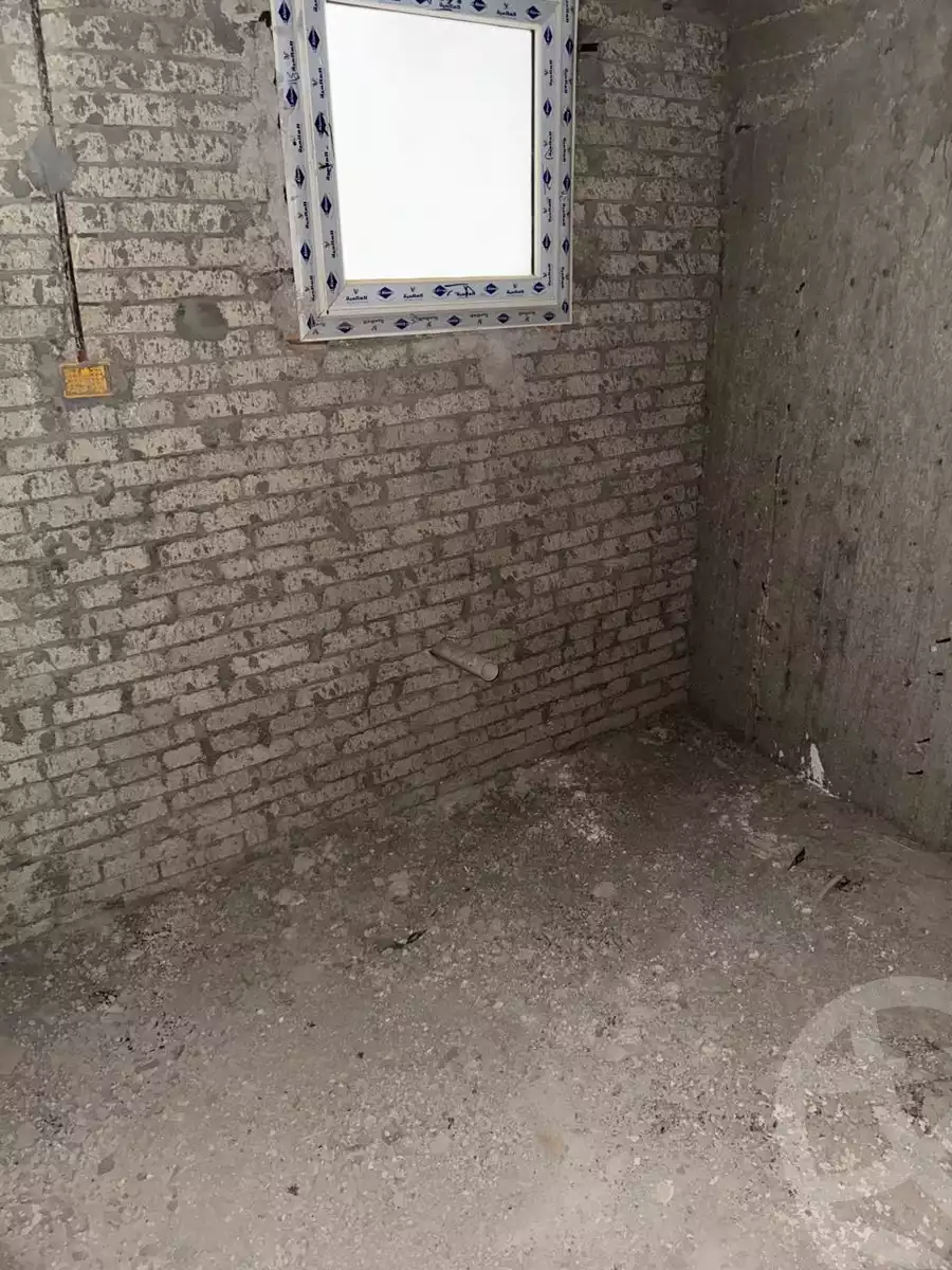 https://aqarmap.com.eg/en/listing/5906307-for-sale-cairo-new-cairo-compounds-silver-palm
