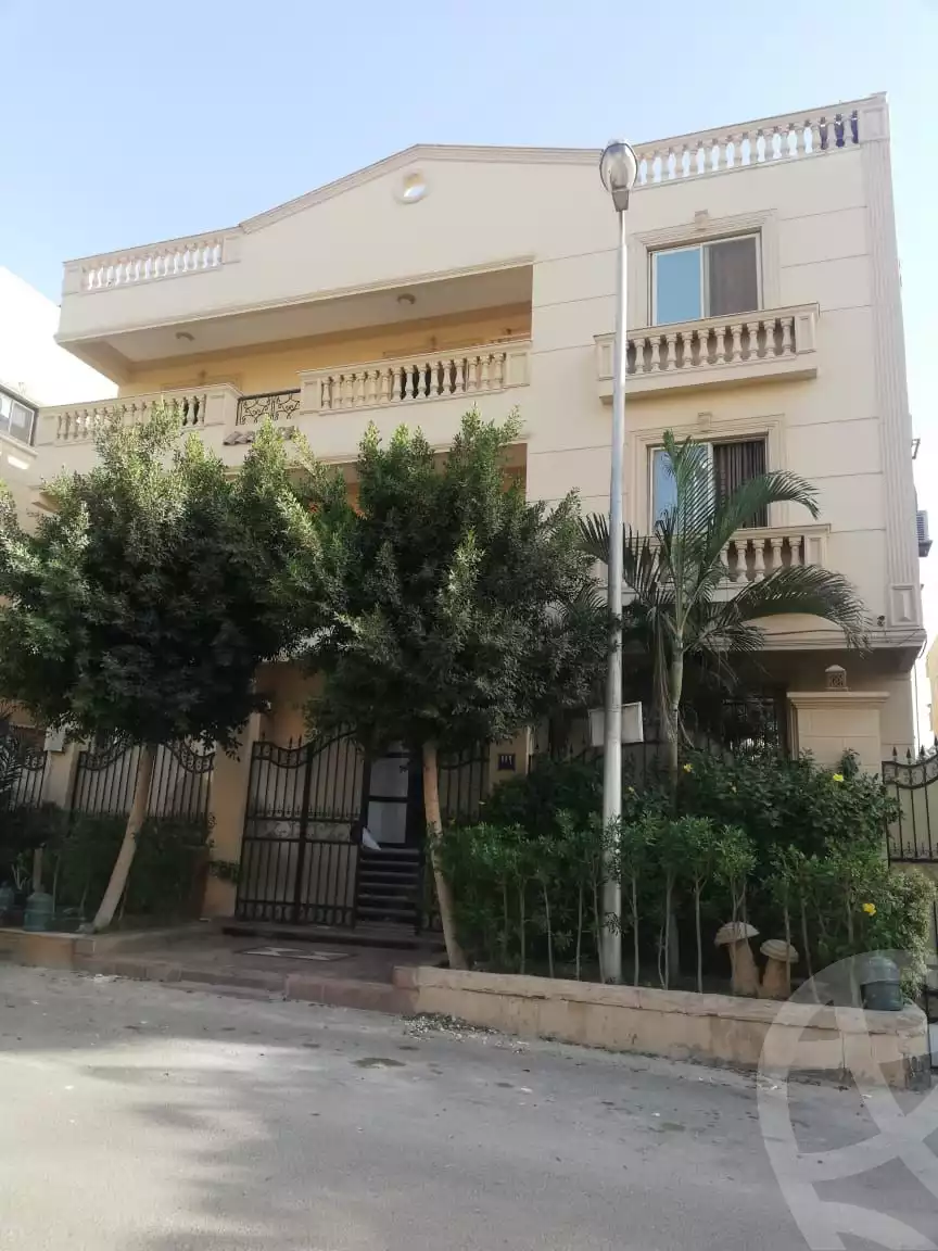https://aqarmap.com.eg/ar/listing/5910131-for-sale-cairo-new-cairo-el-ahyaa-third-neighborhood-street-47