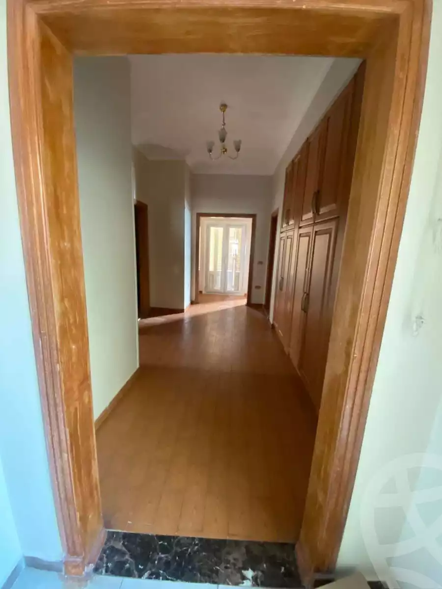 https://aqarmap.com.eg/en/listing/5910860-for-rent-cairo-new-cairo-el-choueifat-el-sheikh-mahmoud-el-banna-st