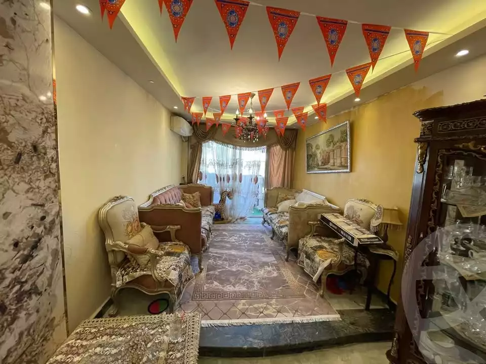 https://aqarmap.com.eg/en/listing/5912876-for-sale-alexandria-camp-cesar