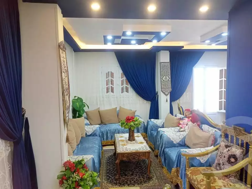 https://aqarmap.com.eg/ar/listing/5912944-for-sale-alexandria-mntq-fr-y-blskndry-el-attarin