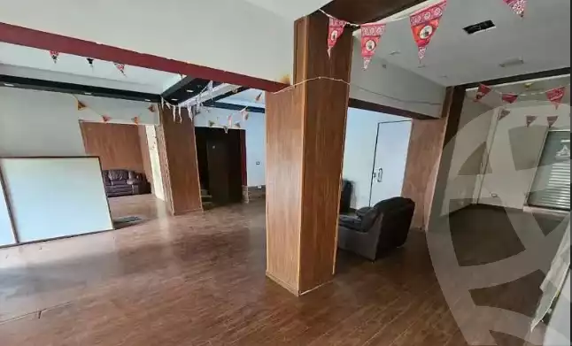 https://aqarmap.com.eg/ar/listing/5913053-for-rent-cairo-mokattam-lhdb-l-ly-shareaa-9