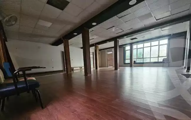 https://aqarmap.com.eg/ar/listing/5913053-for-rent-cairo-mokattam-lhdb-l-ly-shareaa-9