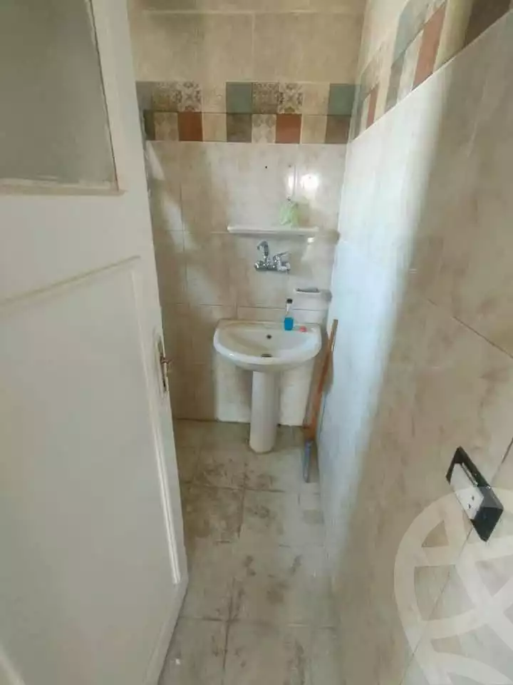 https://aqarmap.com.eg/en/listing/5913436-for-sale-alexandria-rs-ltyn