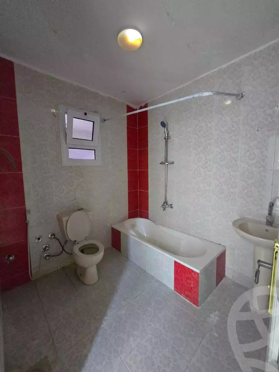 https://aqarmap.com.eg/ar/listing/5915575-for-sale-alexandria-l-jmy-lbytsh-el-hay-st