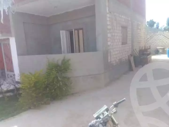 https://aqarmap.com.eg/en/listing/5916365-for-sale-alexandria-borg-el-arab-bahig-st