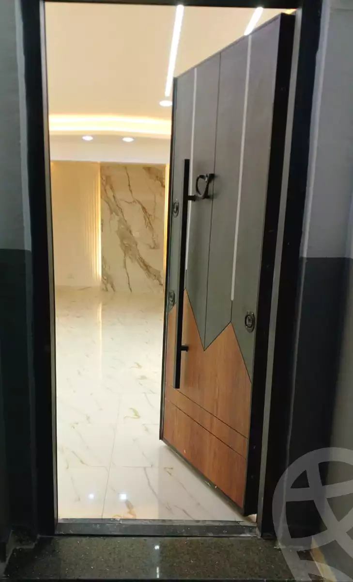 https://aqarmap.com.eg/en/listing/5916547-for-sale-alexandria-miami-shr-jml-bd-lnsr