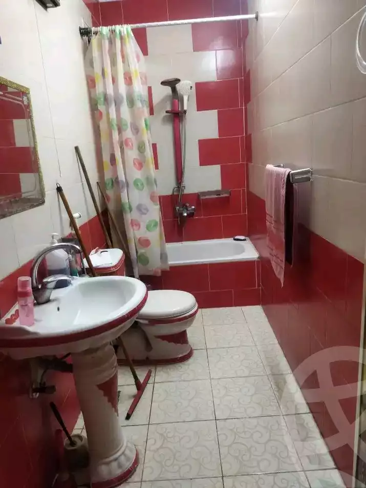 https://aqarmap.com.eg/ar/listing/5918039-for-sale-cairo-el-zawiya-el-hamra-algeria-st