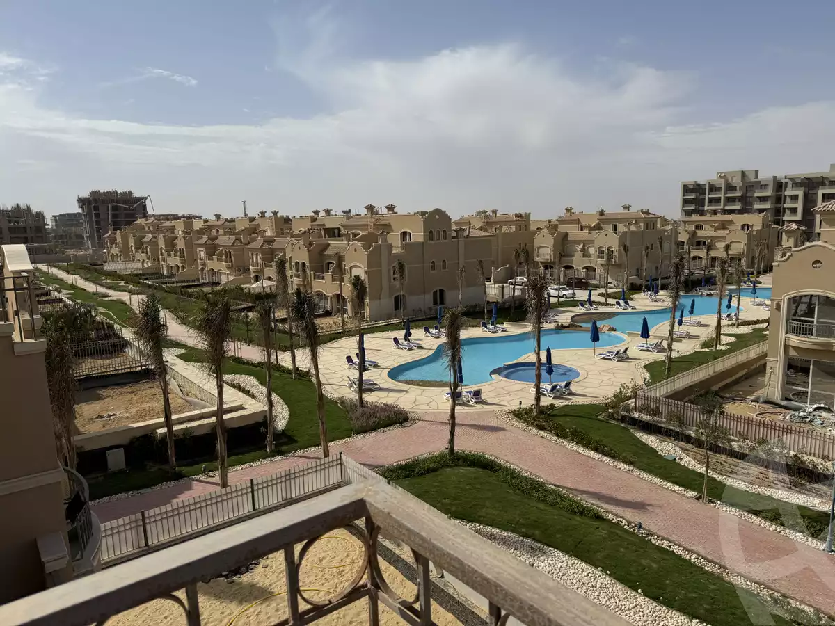 https://aqarmap.com.eg/en/listing/5918915-for-sale-cairo-new-cairo-compounds-el-patio-oro