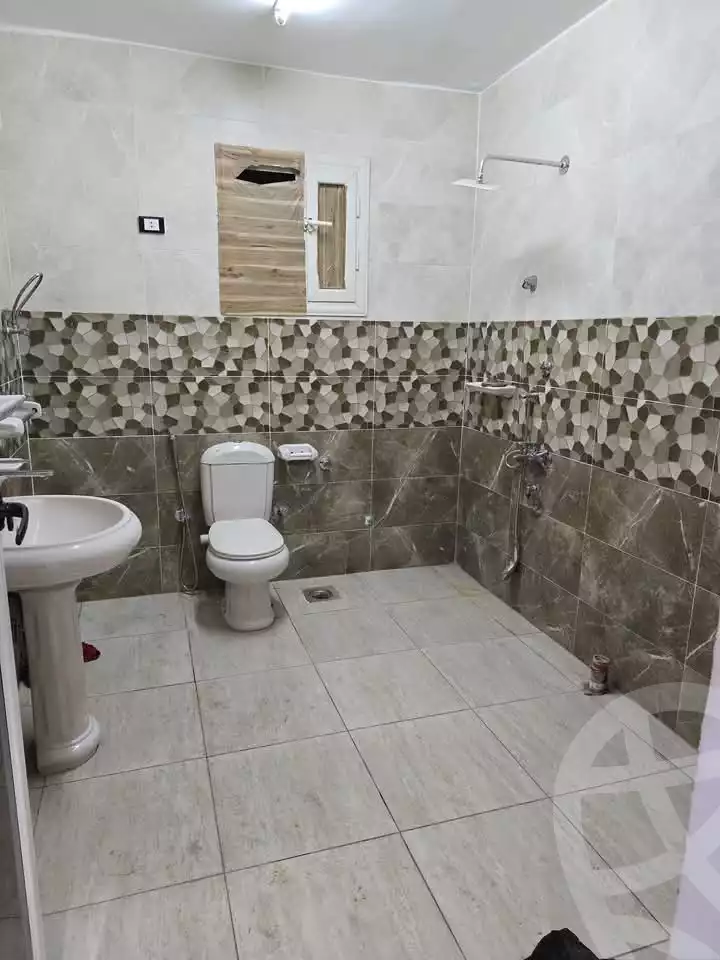 https://aqarmap.com.eg/ar/listing/5919819-for-rent-cairo-helwan-mnshy-yn-hlwn-rael-st
