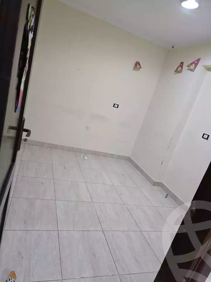 https://aqarmap.com.eg/ar/listing/5919819-for-rent-cairo-helwan-mnshy-yn-hlwn-rael-st