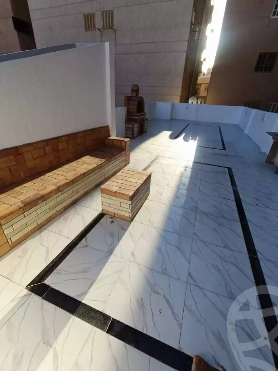 https://aqarmap.com.eg/en/listing/5919939-for-sale-alexandria-l-jmy-shataa-el-nakheel-street-2