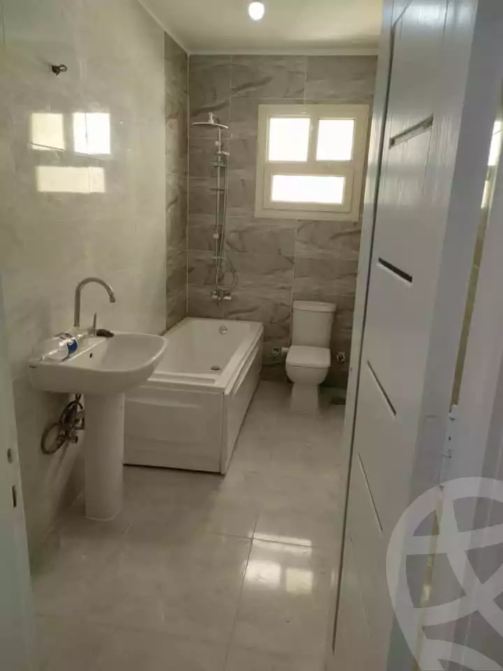 https://aqarmap.com.eg/en/listing/5920043-for-rent-cairo-15th-of-may-dar-misr