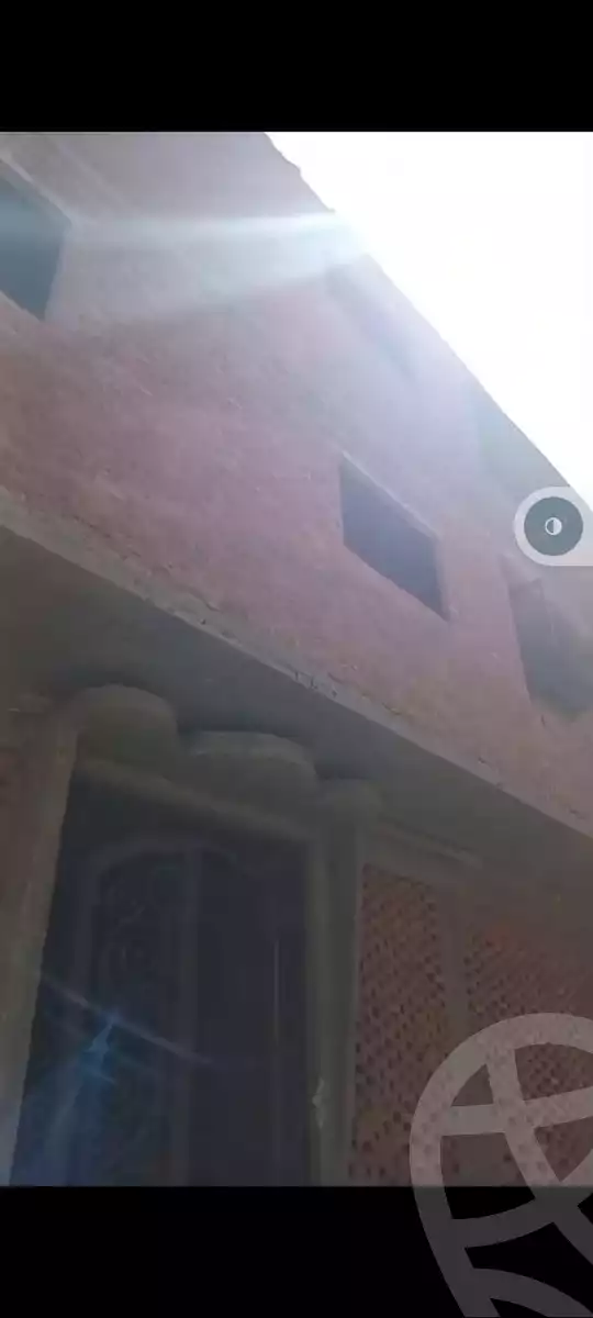 https://aqarmap.com.eg/en/listing/5921154-for-sale-asyut-asyut-city
