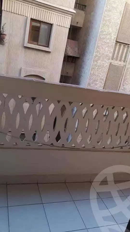 https://aqarmap.com.eg/ar/listing/5921886-for-sale-alexandria-l-jmy-lbytsh-al-samalehy-2-st
