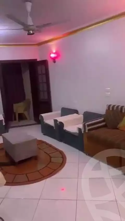https://aqarmap.com.eg/ar/listing/5922384-for-rent-cairo-faisal-kafr-tohormos-el-shaheed-ahmed-hamdy-st