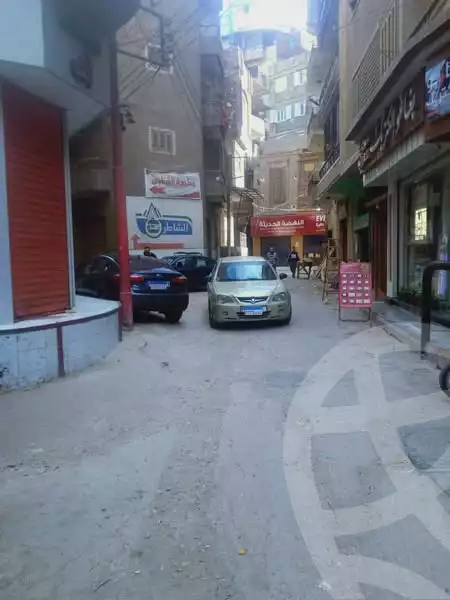https://aqarmap.com.eg/en/listing/5922528-for-sale-gharbia-tanta-tanta-city-al-borssa-st