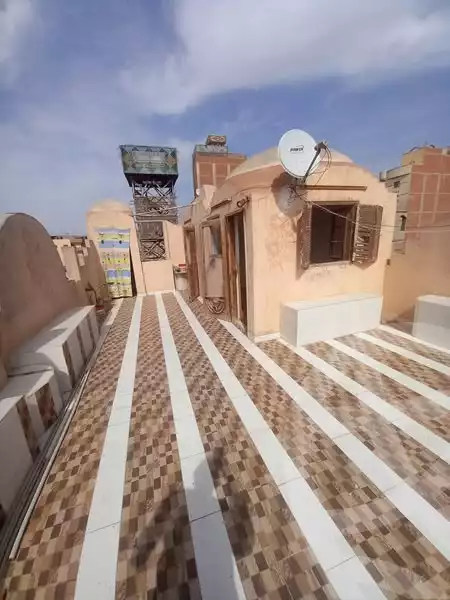 https://aqarmap.com.eg/en/listing/5922893-for-sale-gharbia-el-mahallah-el-kubra-el-mahalah-el-kobra-city-saad-zaghloul-st