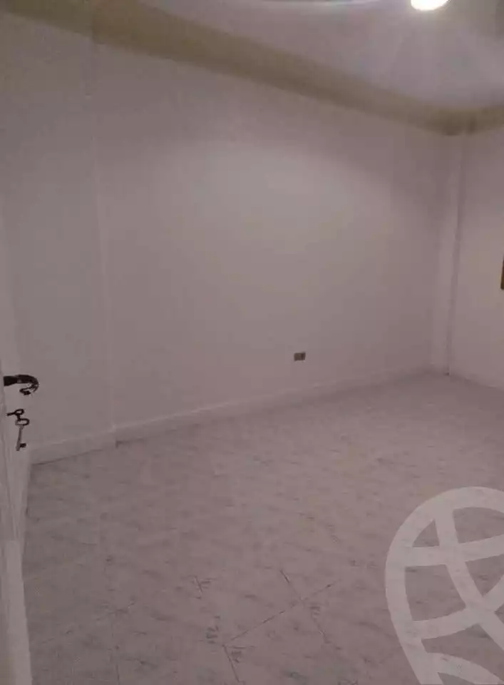 https://aqarmap.com.eg/en/listing/5923209-for-sale-alexandria-moharram-bey-tryq-qn-lswys