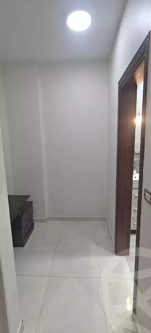 https://aqarmap.com.eg/en/listing/5924968-for-sale-cairo-6th-of-october-featured-neighborhood-first-touristic-village-el-shaheed-mohammed-abdul-latif-alshimi-st