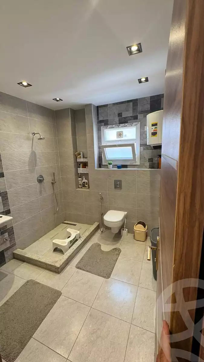 https://aqarmap.com.eg/en/listing/5925461-for-sale-cairo-el-sheikh-zayed-city-el-hay-elsabeaa