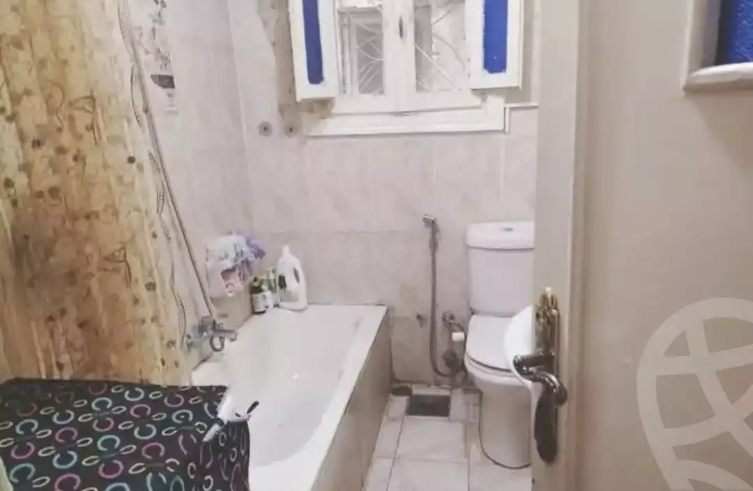 https://aqarmap.com.eg/en/listing/5925585-for-sale-alexandria-l-jmy-lbytsh-sabrin-st