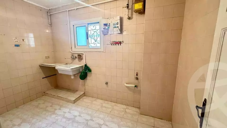 https://aqarmap.com.eg/ar/listing/5925770-for-sale-alexandria-shds