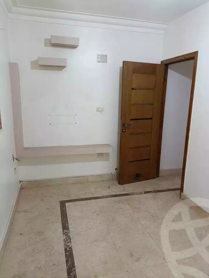 https://aqarmap.com.eg/en/listing/5926144-for-sale-cairo-nasr-city-1st-zone-mohammed-mandour-st