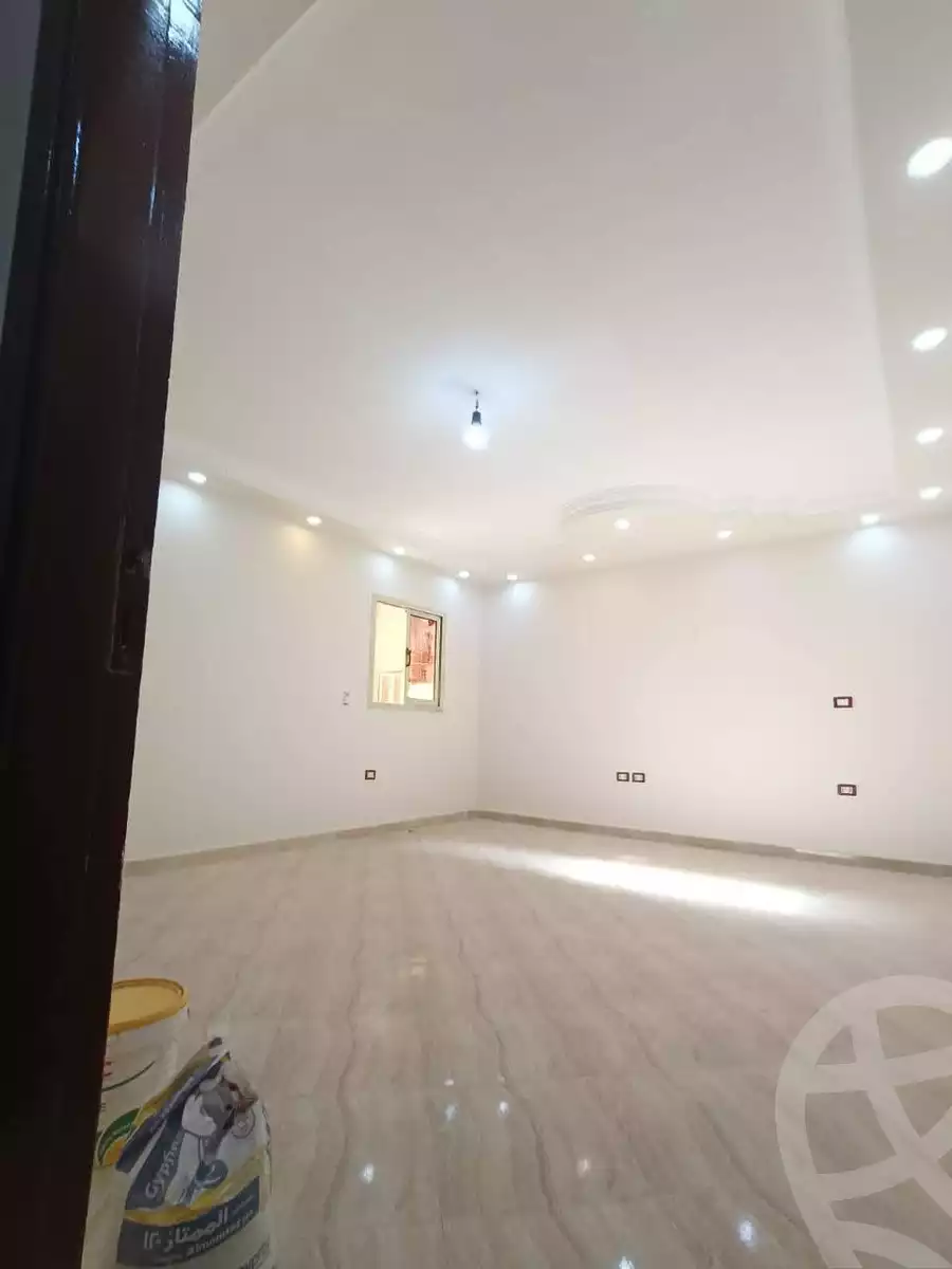 https://aqarmap.com.eg/en/listing/5927262-for-sale-cairo-helwan-helwan-el-sharkeya-ryad-pasha-st