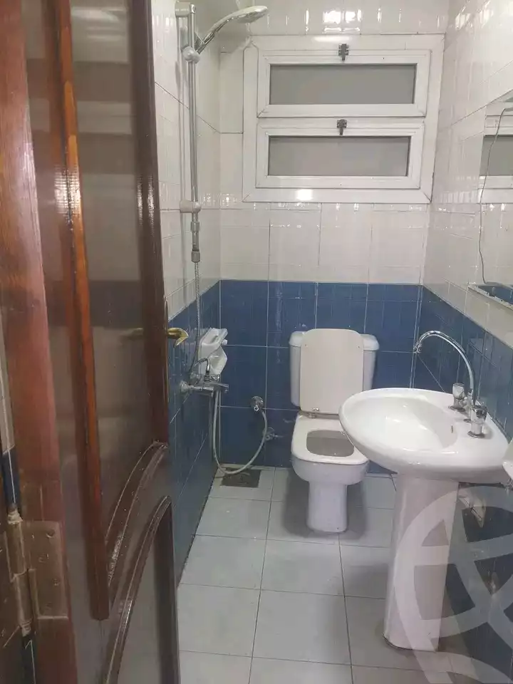 https://aqarmap.com.eg/en/listing/5927033-for-rent-cairo-mokattam-lhdb-l-ly-shareaa-9