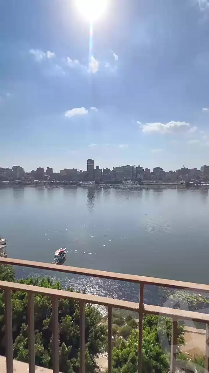 https://aqarmap.com.eg/ar/listing/5927363-for-sale-cairo-manial-abd-el-aziz-al-saud-st