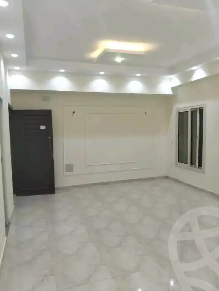 https://aqarmap.com.eg/en/listing/5927090-for-rent-cairo-mokattam-lhdb-l-ly-el-naforah-square