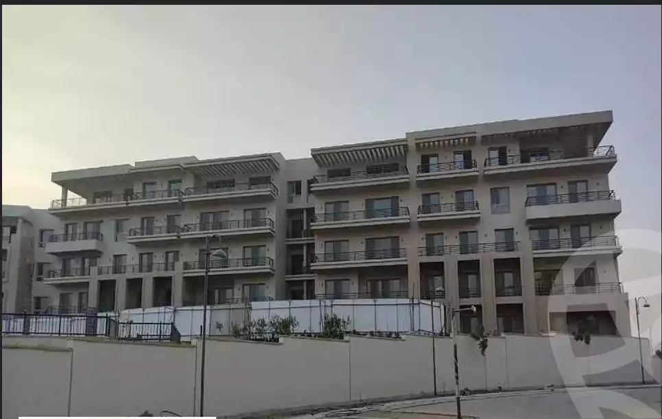 https://aqarmap.com.eg/en/listing/5927387-for-sale-cairo-mokattam-compounds-uptown-cairo