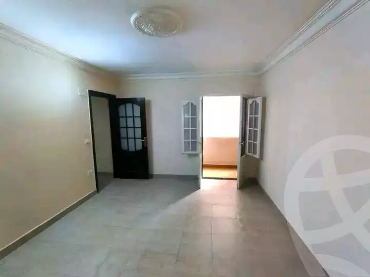 https://aqarmap.com.eg/en/listing/5927083-for-sale-cairo-helwan-helwan-el-sharkeya-ryad-pasha-st