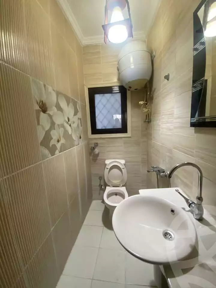 https://aqarmap.com.eg/en/listing/5928536-for-sale-alexandria-ganaklis