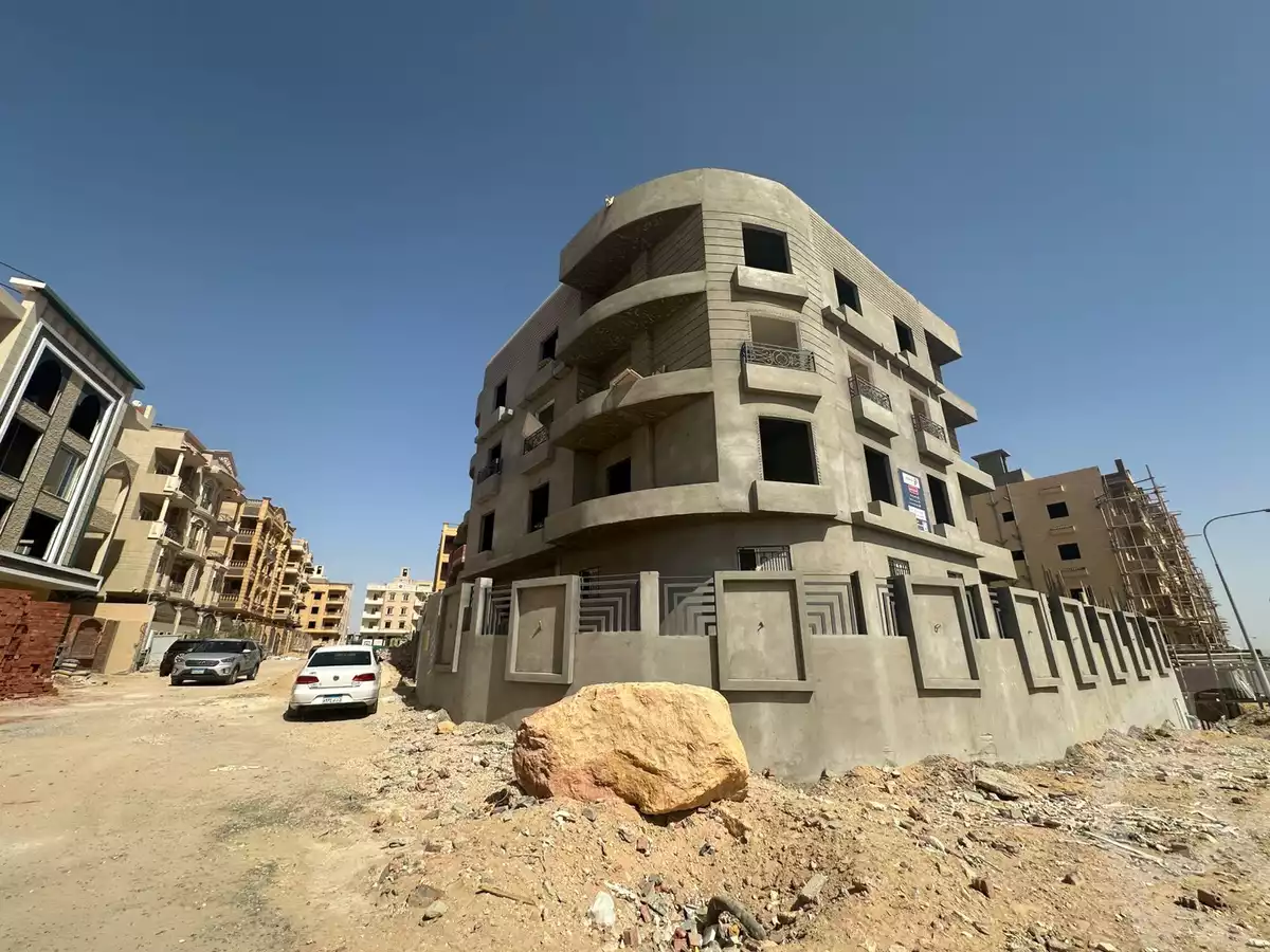 https://aqarmap.com.eg/en/listing/5929027-for-sale-cairo-al-oubour-lhy-ltrfyhy