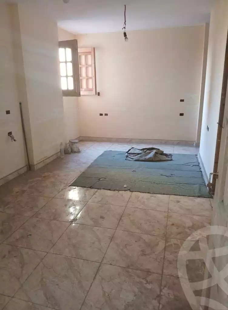 https://aqarmap.com.eg/ar/listing/5929784-for-sale-cairo-ain-shams-ain-shams-el-sharkia-el-zahraa-st