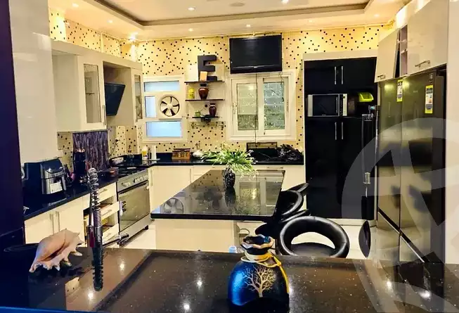 https://aqarmap.com.eg/ar/listing/5930404-for-sale-cairo-nasr-city-compounds-gardinia-city