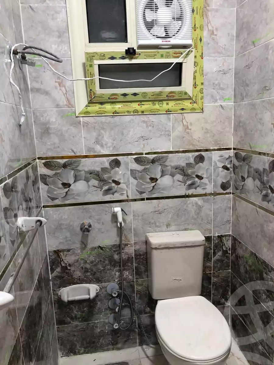 https://aqarmap.com.eg/en/listing/5930867-for-rent-alexandria-l-jmy-el-kilo-21